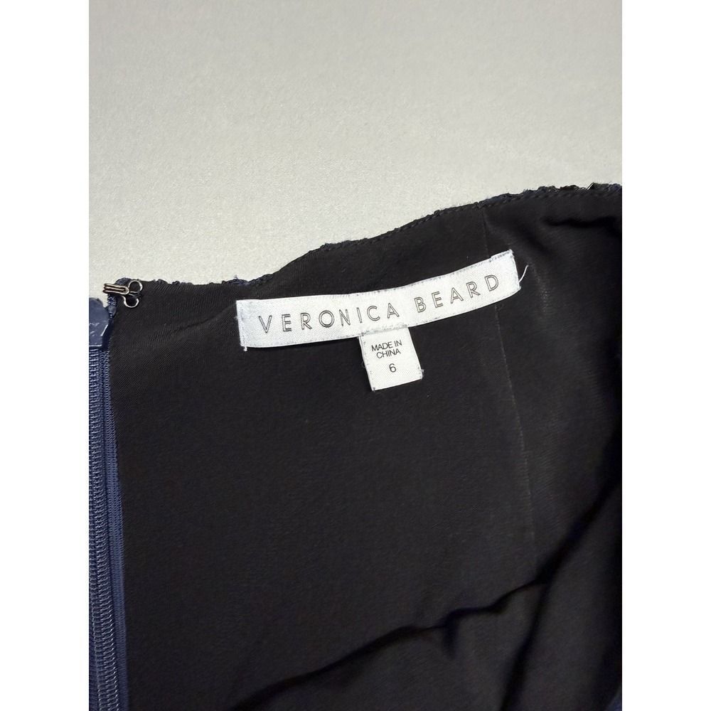 Veronica Beard Lace Mini Skirt Navy Sz 6 Asymmetrical Hem - Picture 9 of 13